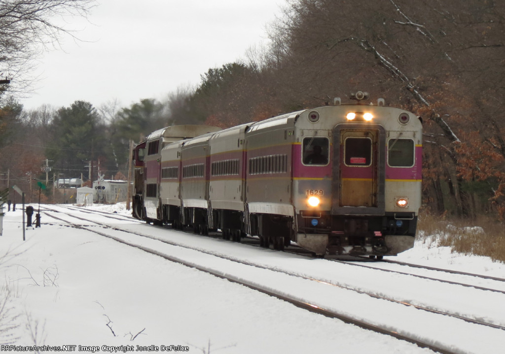 Inbound MBTA Commuter... 